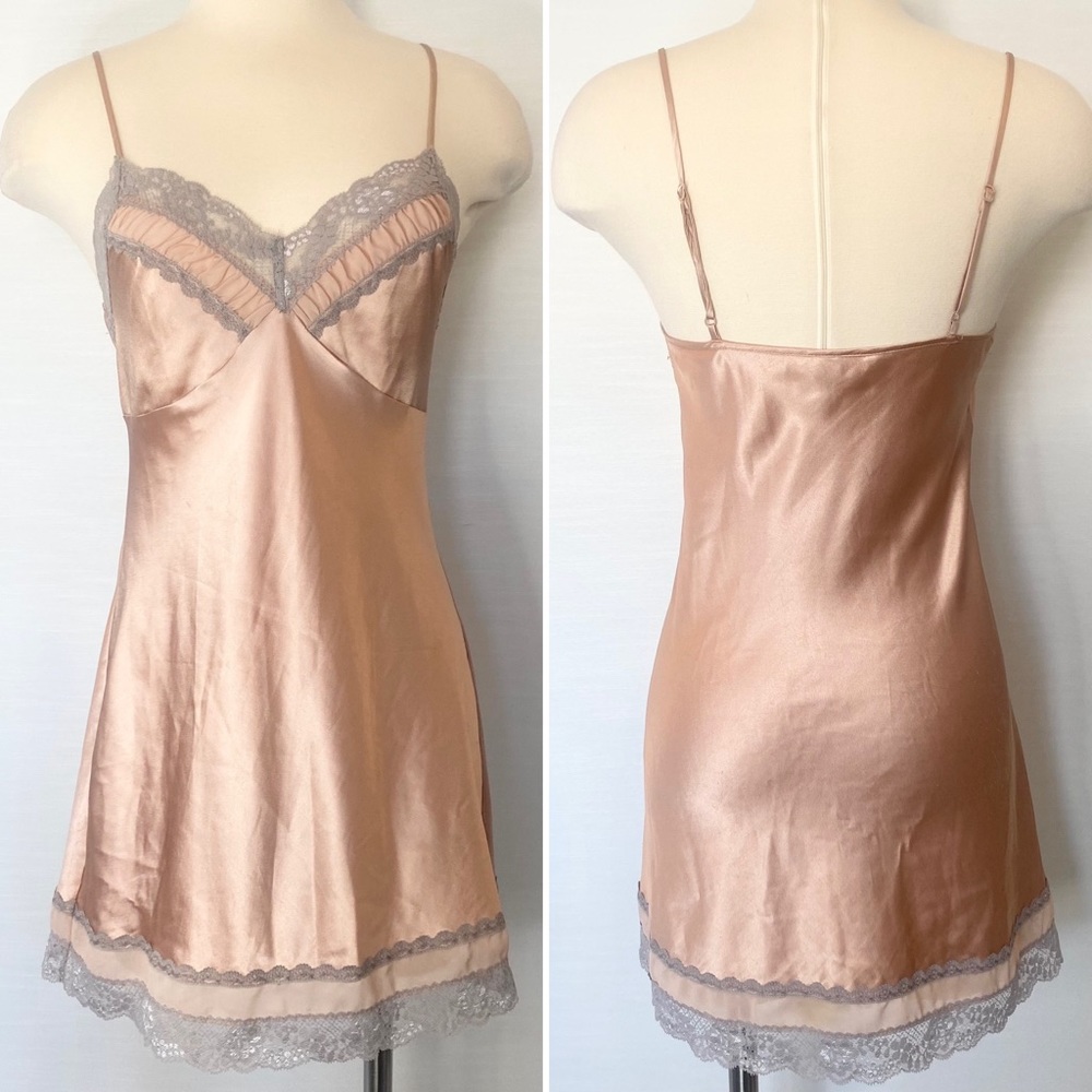 Y2K Victoria’s Secret Silky Satin Pale Pink Vintage Babydoll Chemise Slip Dress - Picture 8 of 8
